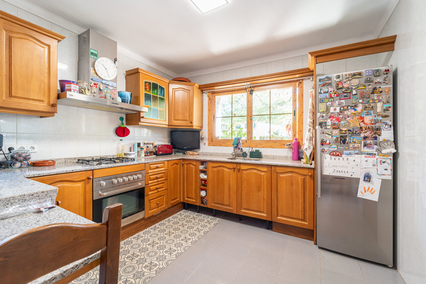 1427-Amazing-villa-for-sale-with-swimming-pool-next-to-the-sea-in-Ciudad-Jardin-Palma.22.jpg Chalet con piscina y vistas al mar en Ciudad Jardín, Palma — 261 m², 5 dorm., 3 plantas