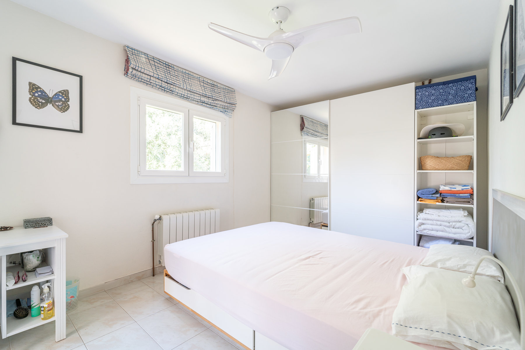 1427-Amazing-villa-for-sale-with-swimming-pool-next-to-the-sea-in-Ciudad-Jardin-Palma.26.jpg Chalet con piscina y vistas al mar en Ciudad Jardín, Palma — 261 m², 5 dorm., 3 plantas