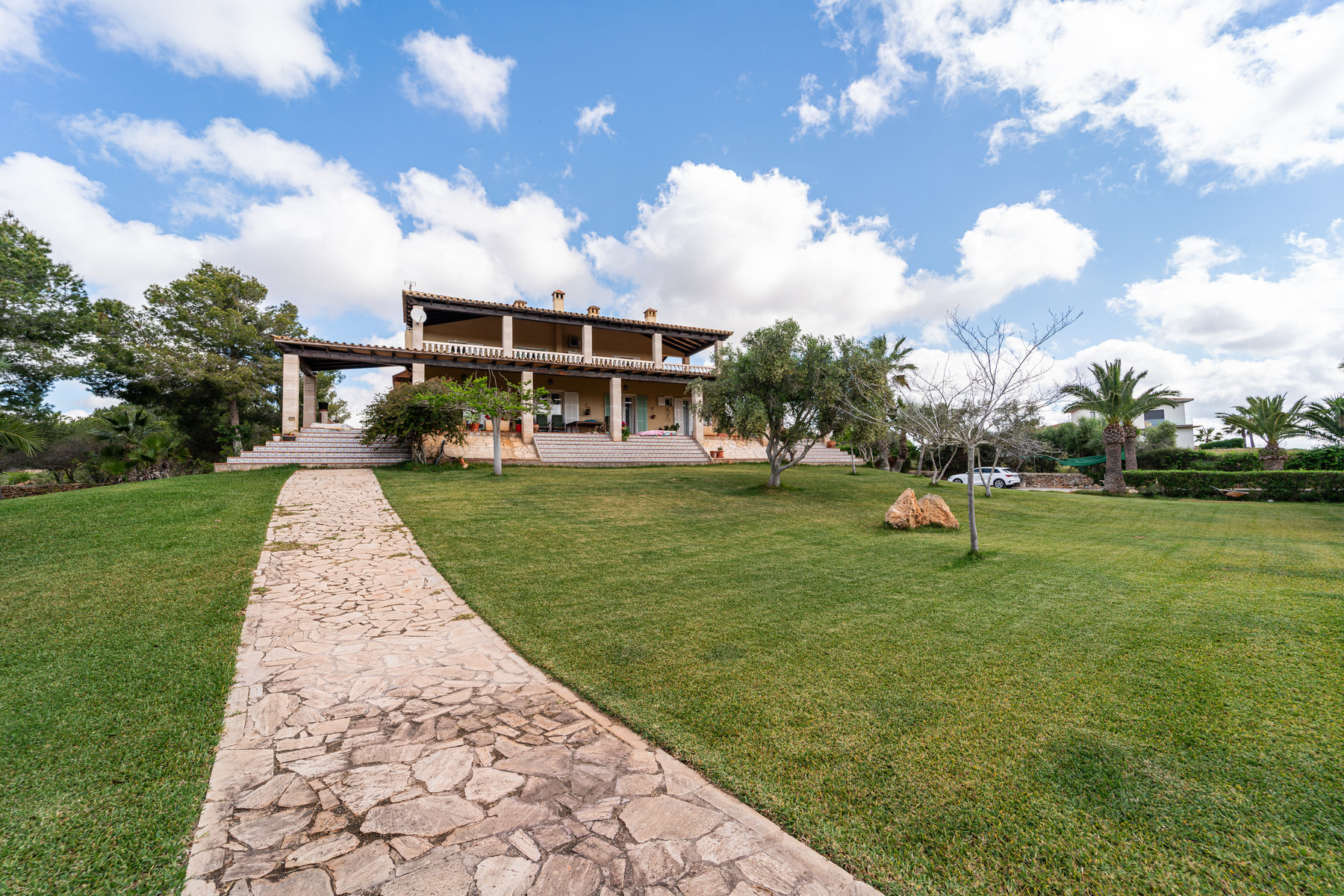 1434-Country-house-with-swimming-pool-in-Colonia-Sant-Jordi-06.jpg Casa de campo con vistas al mar en Colonia de Sant Jordi — 307 m², 5 dorm., piscina salada 52 m²