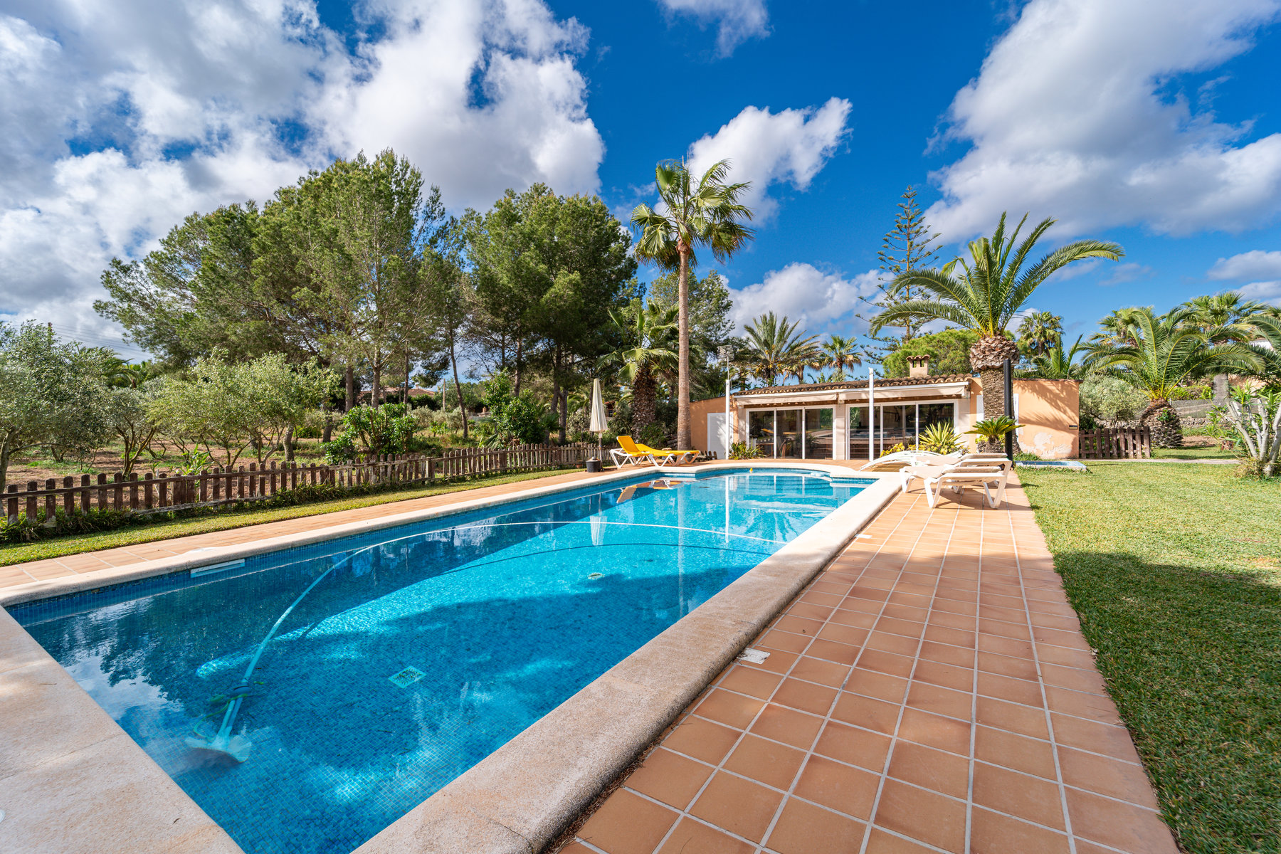 1434-Country-house-with-swimming-pool-in-Colonia-Sant-Jordi-10.jpg Casa de campo con vistas al mar en Colonia de Sant Jordi — 307 m², 5 dorm., piscina salada 52 m²