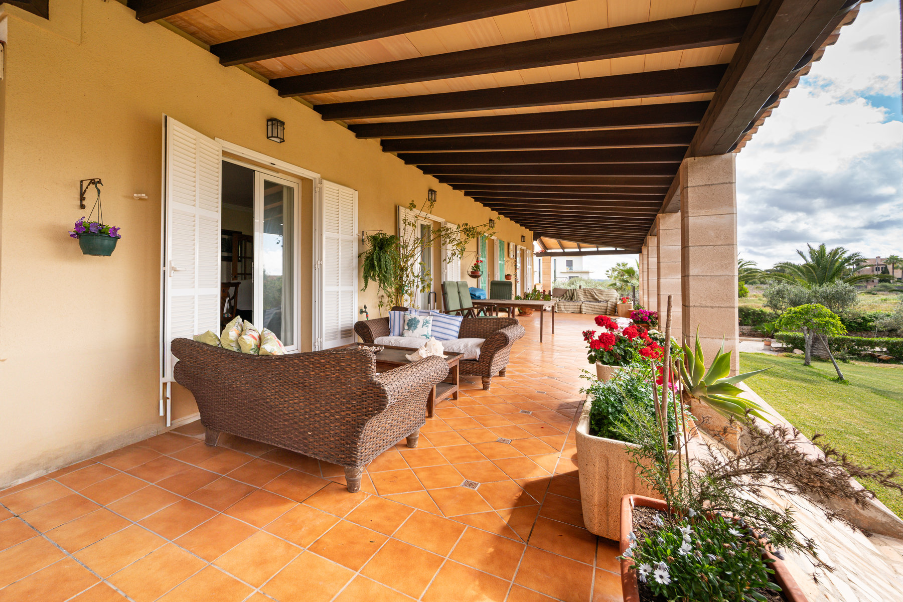 1434-Country-house-with-swimming-pool-in-Colonia-Sant-Jordi-12.jpg Casa de campo con vistas al mar en Colonia de Sant Jordi — 307 m², 5 dorm., piscina salada 52 m²