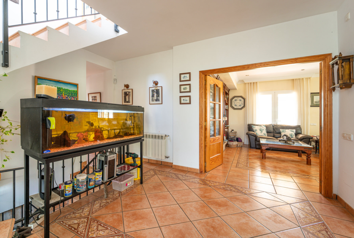 Casa de campo con vistas al mar en Colonia de Sant Jordi — 307 m², 5 dorm., piscina salada 52 m²