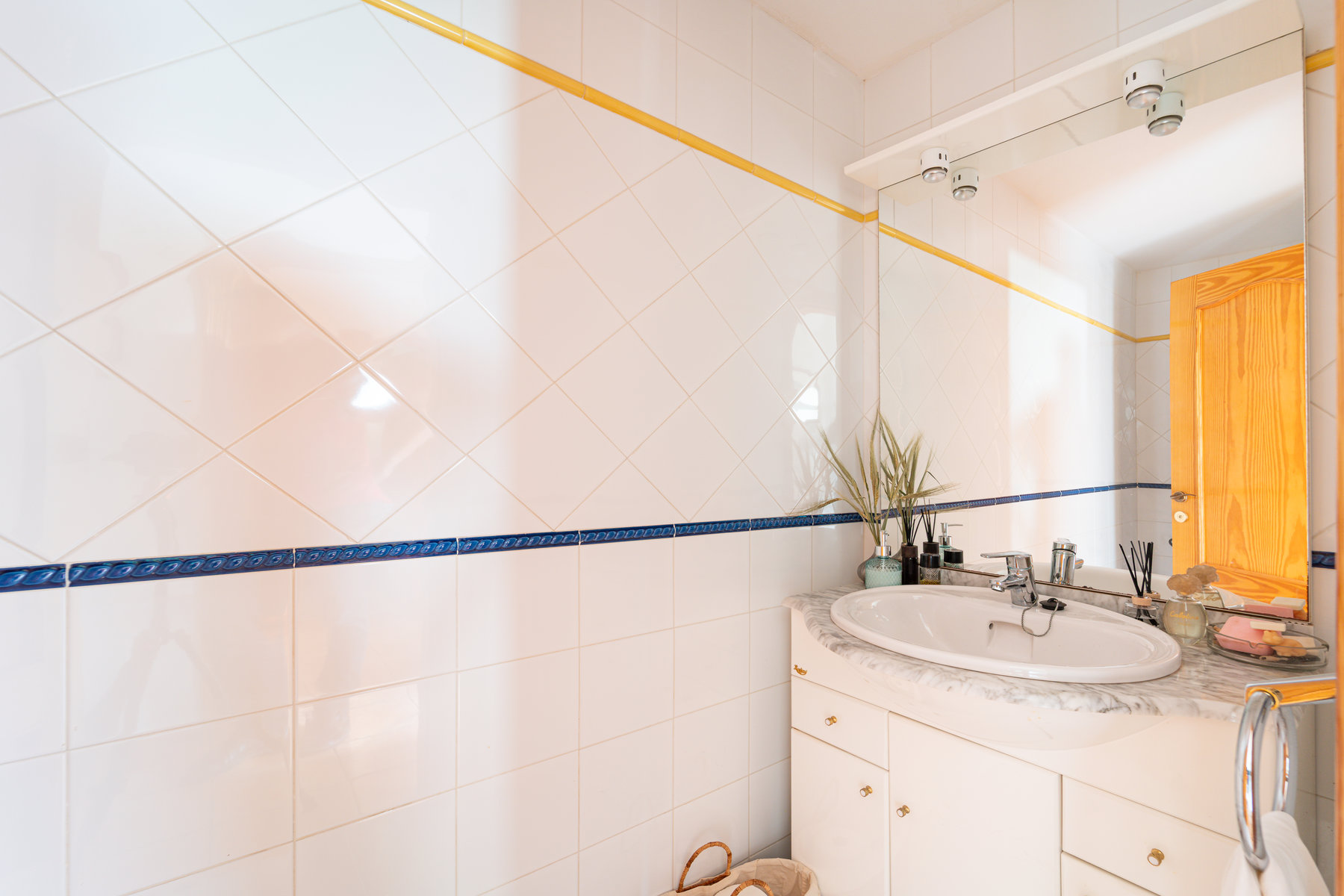 1434-Country-house-with-swimming-pool-in-Colonia-Sant-Jordi-26.jpg Casa de campo con vistas al mar en Colonia de Sant Jordi — 307 m², 5 dorm., piscina salada 52 m²