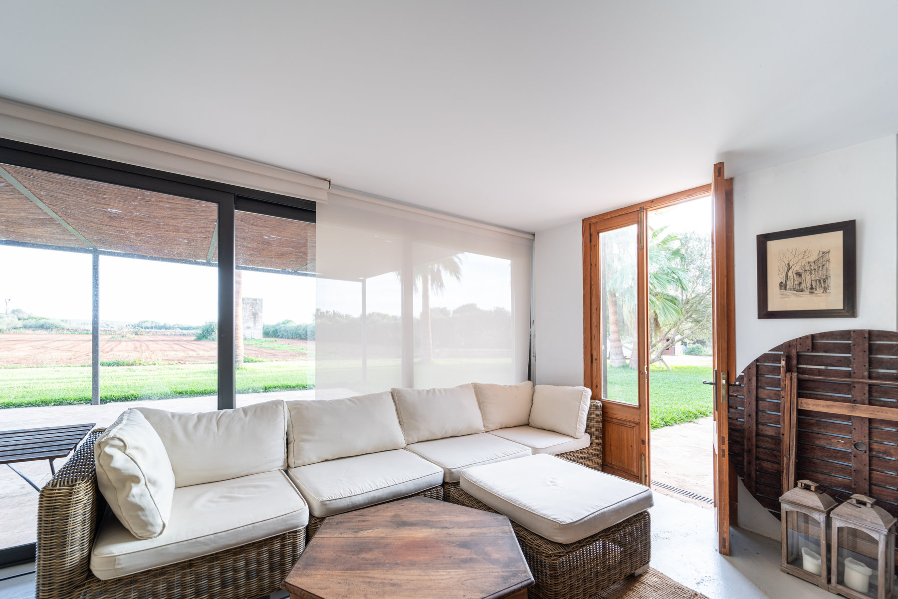Finca con piscina en molino histórico junto a Ses Salines — 331 m², 15.100 m², año 2017