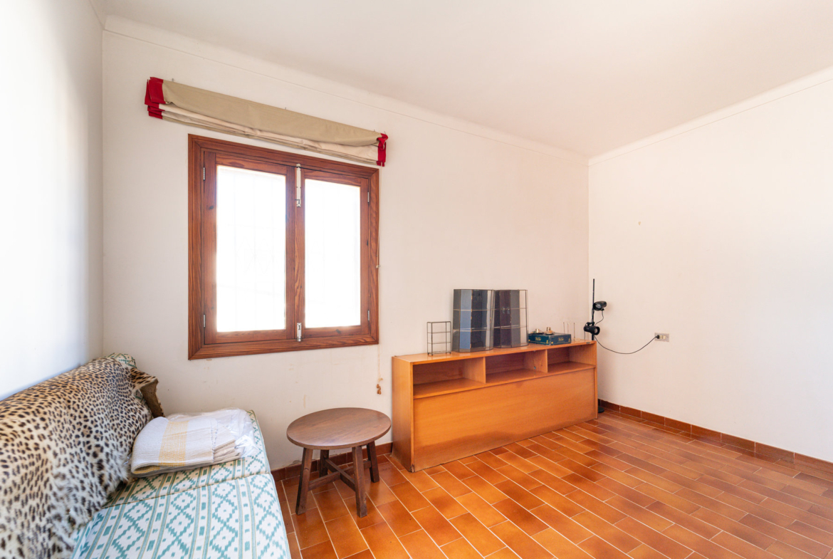 Casa con vistas al mar en Ses Salines: 418 m², 7 hab. y piscina