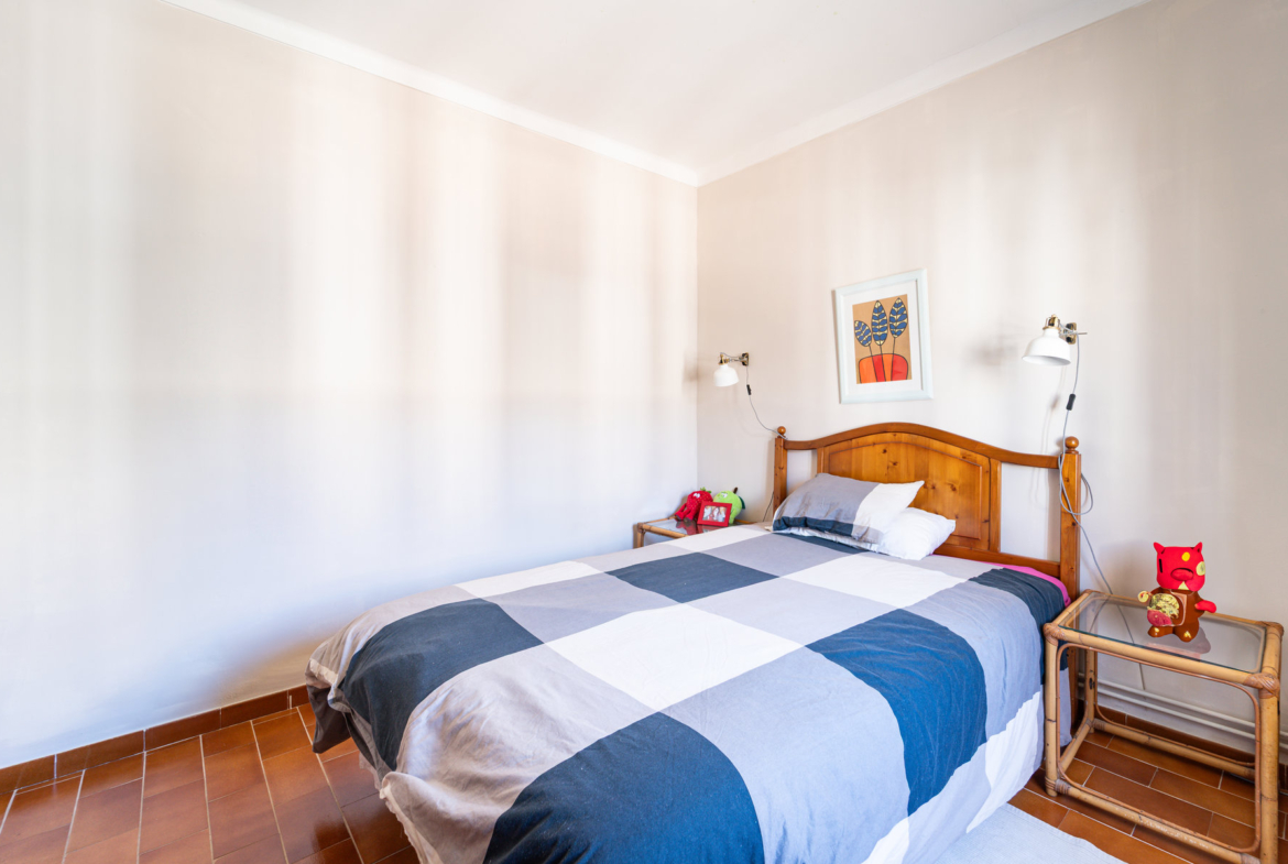 Casa con vistas al mar en Ses Salines: 418 m², 7 hab. y piscina