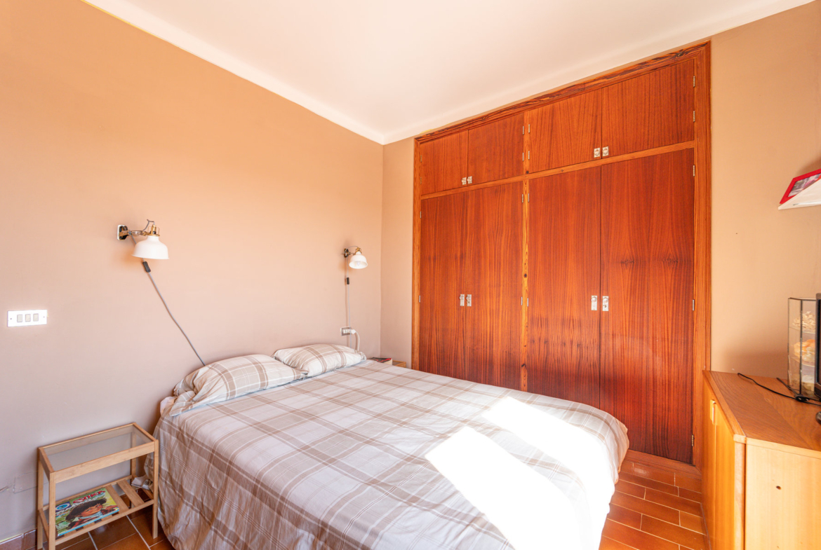 Casa con vistas al mar en Ses Salines: 418 m², 7 hab. y piscina