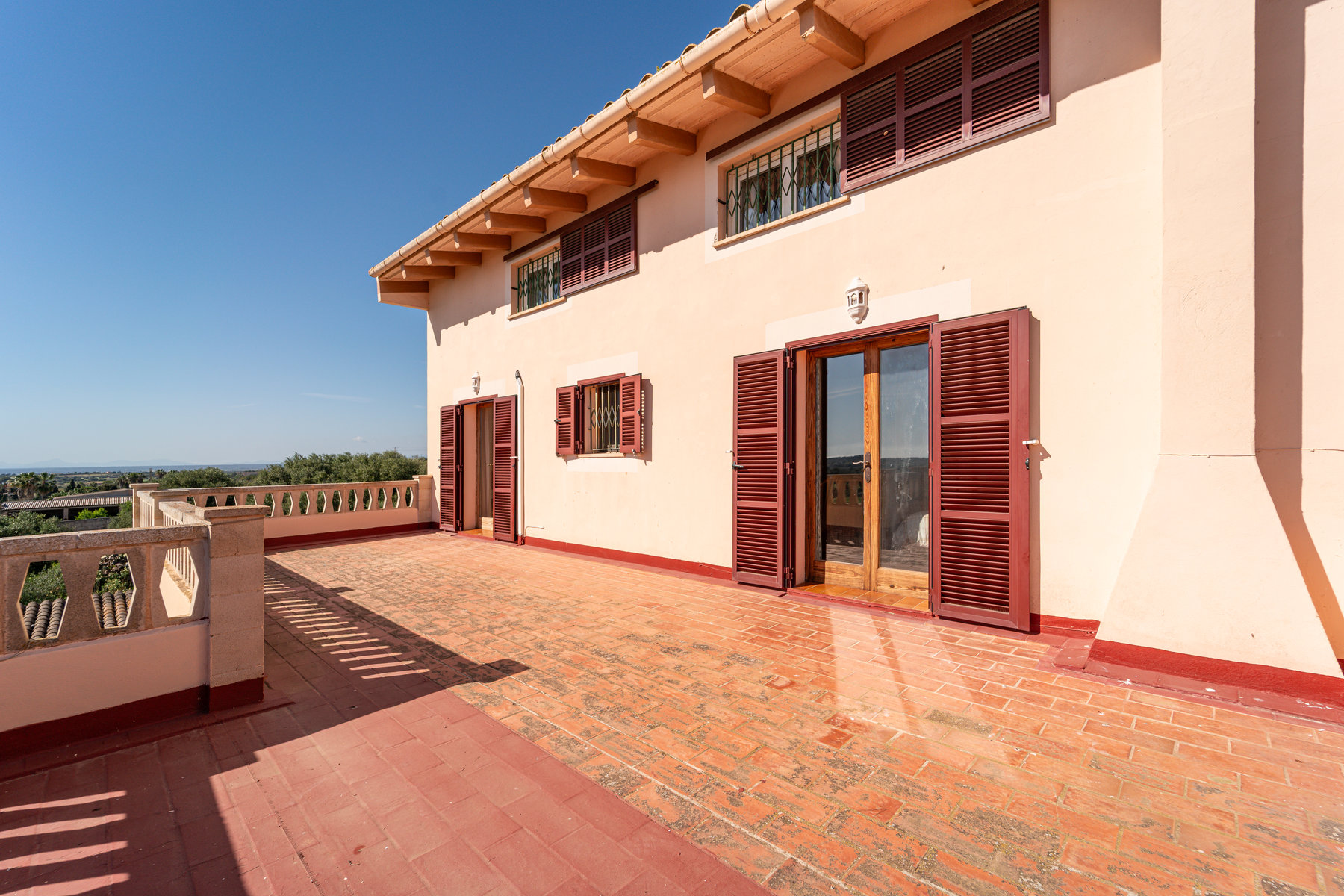 Casa con vistas al mar en Ses Salines: 418 m², 7 hab. y piscina
