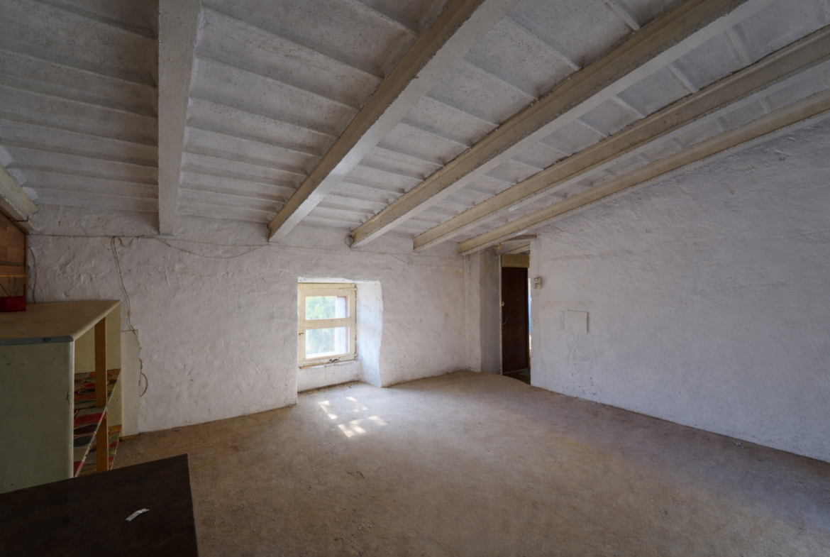 Historic Town House to Renovate in Ses Salines, 274 m² with 433 m² Plot