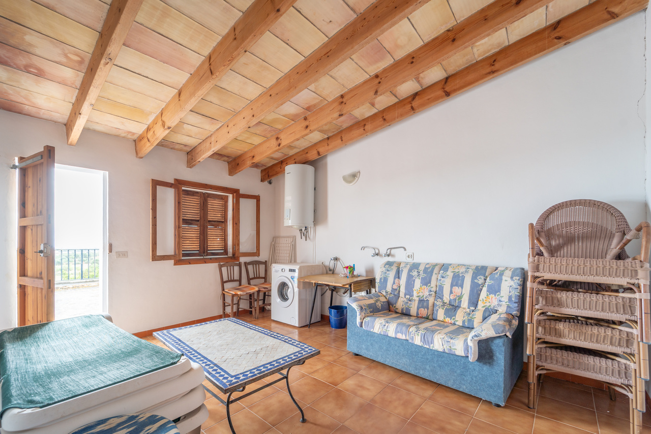1508-Ample-apartment-to-rent-with-terrace-and-views-in-Es-Llombards-07.jpg Piso amueblado con azotea y vistas en Es Llombards