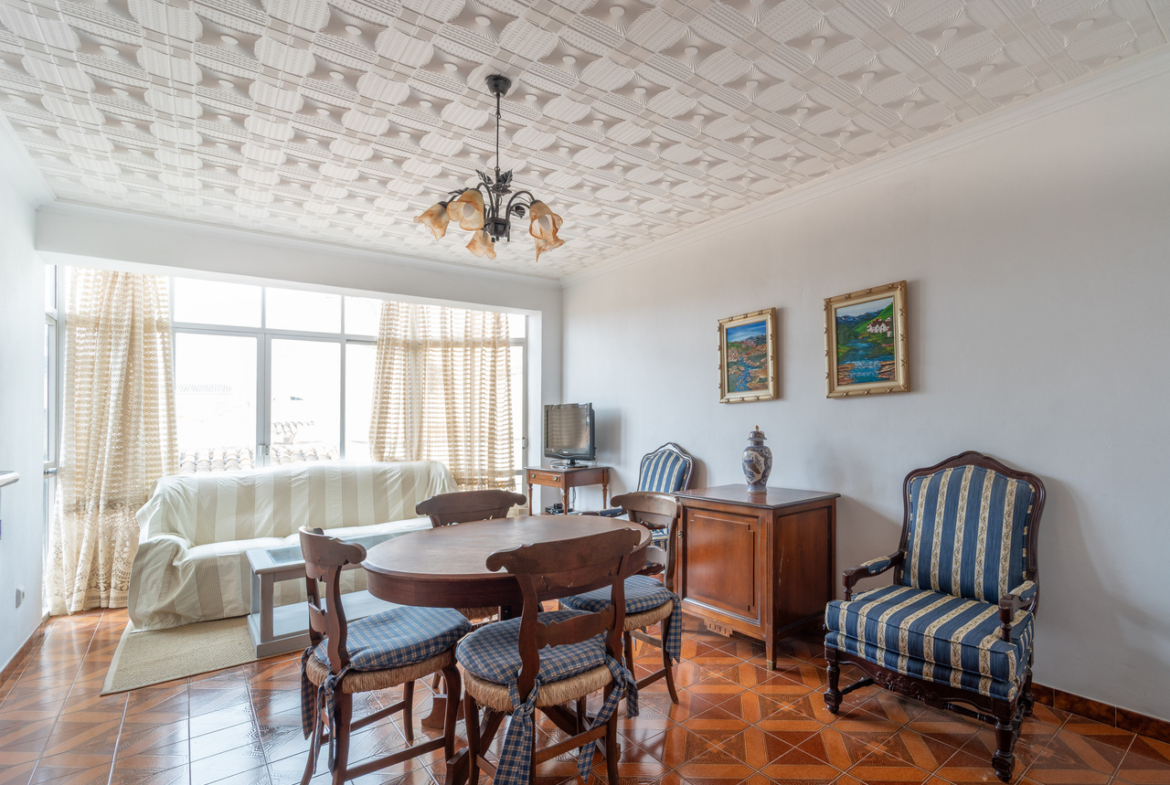 Piso amueblado con azotea y vistas en Es Llombards