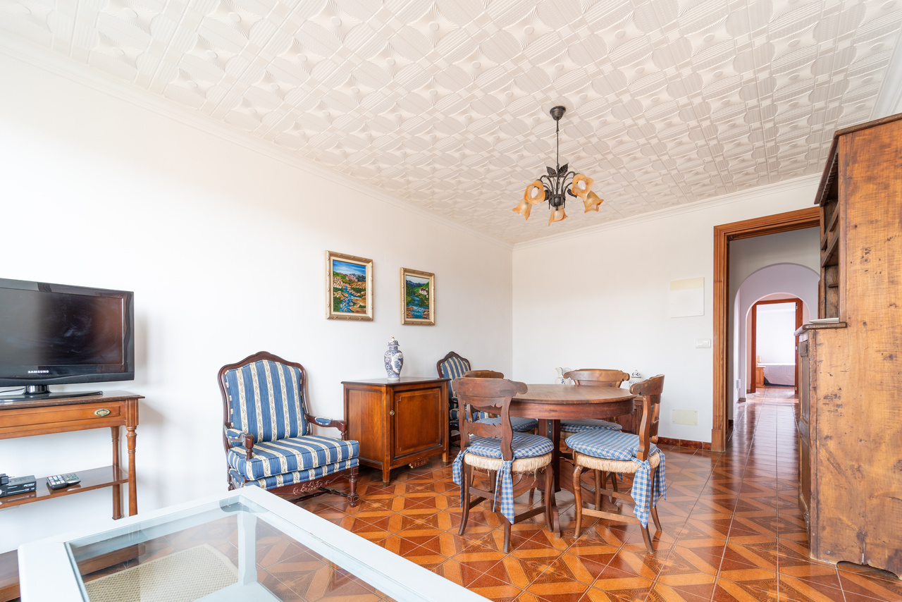 1508-Ample-apartment-to-rent-with-terrace-and-views-in-Es-Llombards-15.jpg Piso amueblado con azotea y vistas en Es Llombards