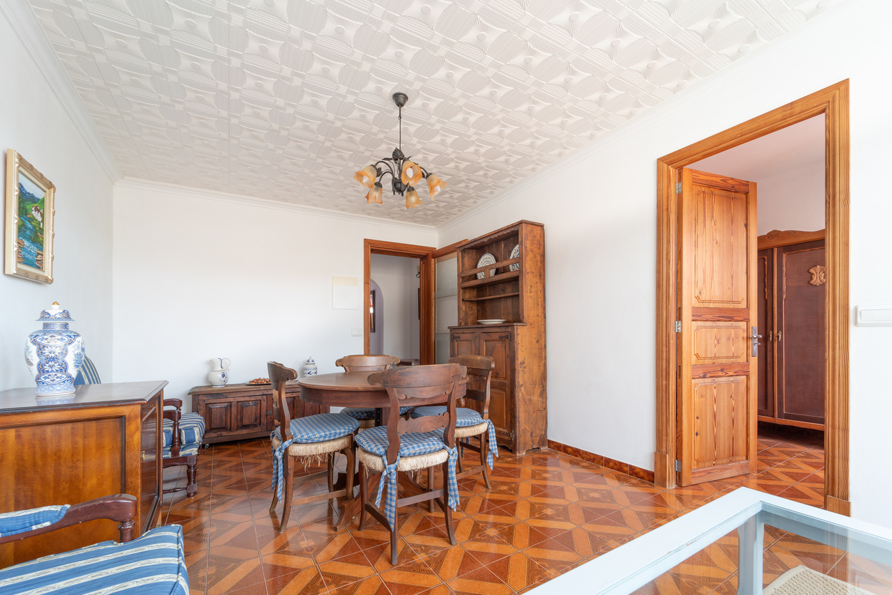 1508-Ample-apartment-to-rent-with-terrace-and-views-in-Es-Llombards-16.jpg Piso amueblado con azotea y vistas en Es Llombards