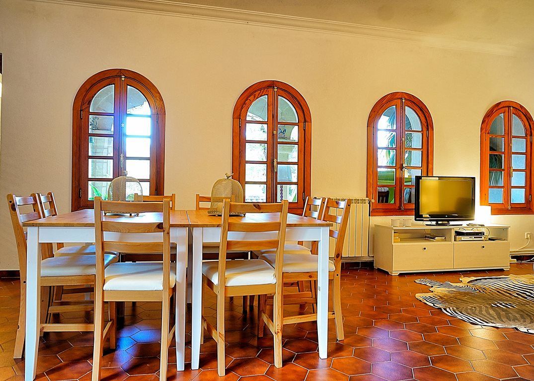 Villa con vistas y piscina en la Sierra de Tramuntana – Esporles
