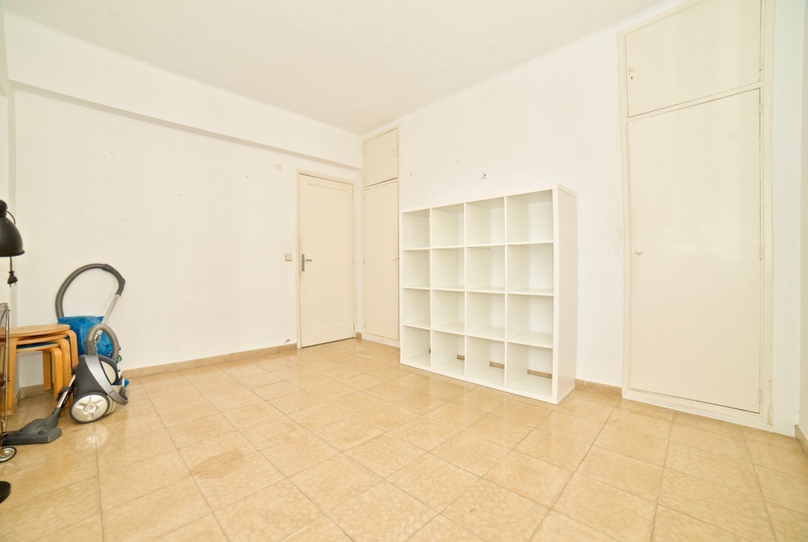 Piso con balcón junto a Jaime III en Palma de Mallorca