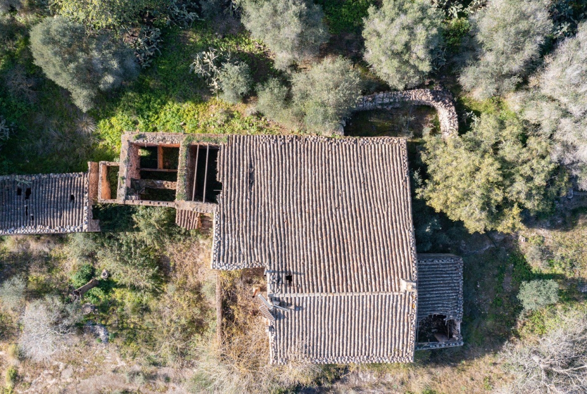 Finca rústica junto a Cala Pí — 136.400 m², término Llucmajor, a 10 min de la costa