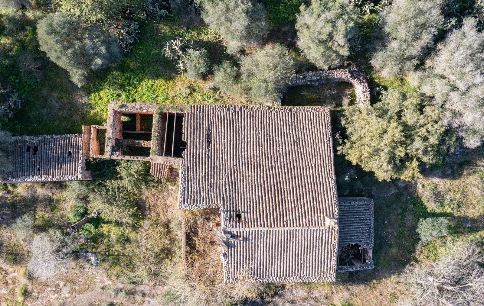 20-866-Villasyfincasmallorca.jpg Finca rústica junto a Cala Pí — 136.400 m², término Llucmajor, a 10 min de la costa