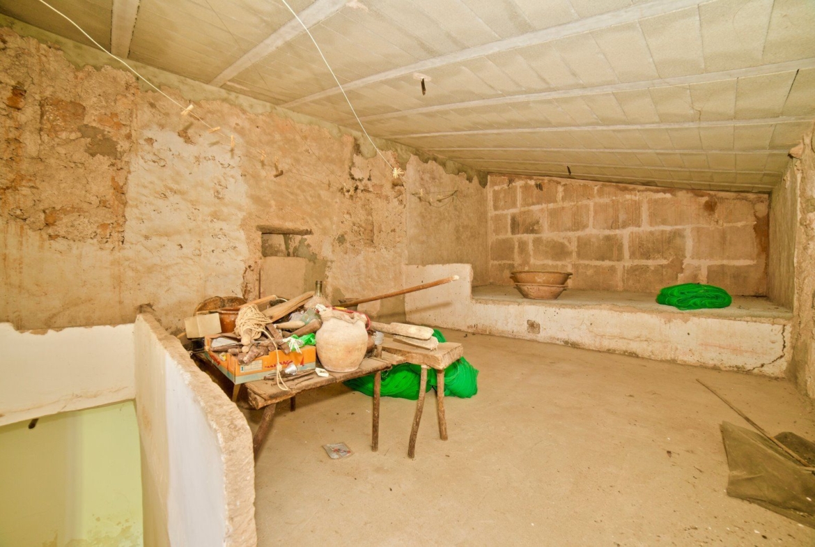 Casa de campo a renovar cerca de C'as Concos, Felanitx