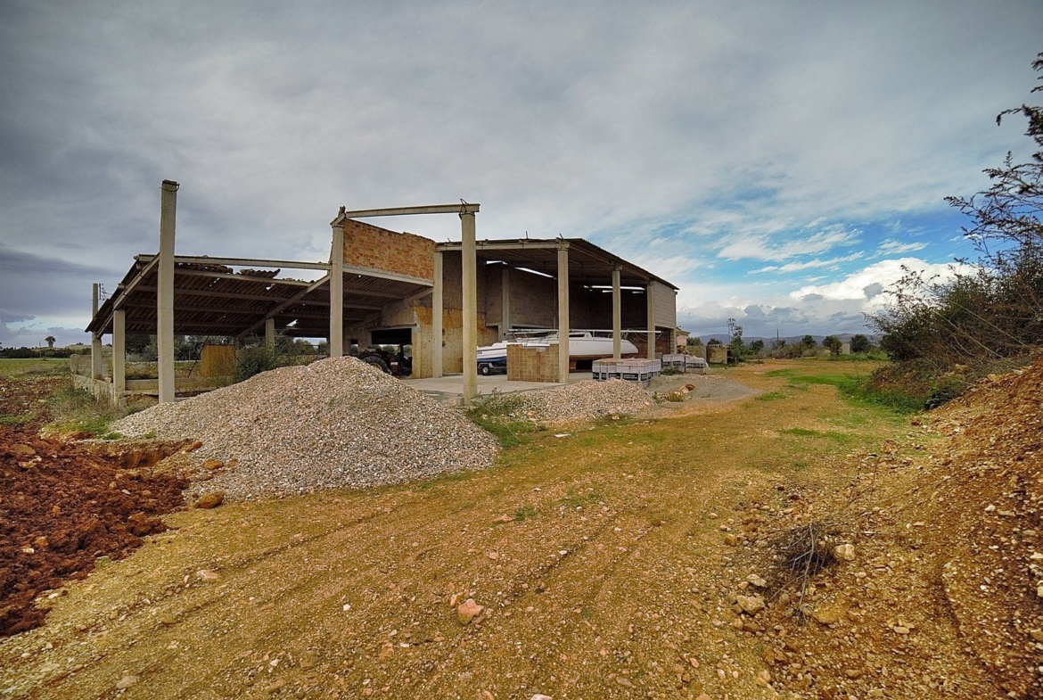 Rustic Finca Near Campos, South Mallorca | 21,900 m² Land