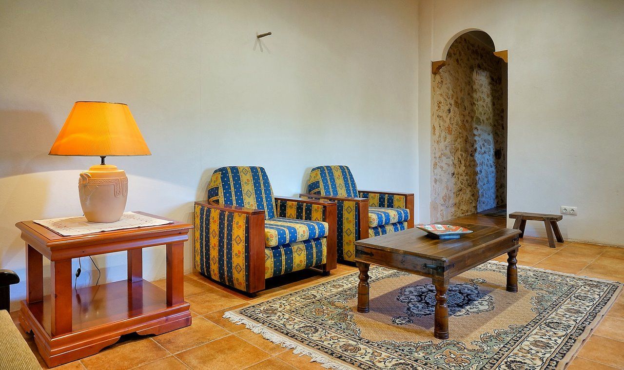 23-Villasyfincasmallorca-1.jpg Country House for Rent Between Porreres and Felanitx