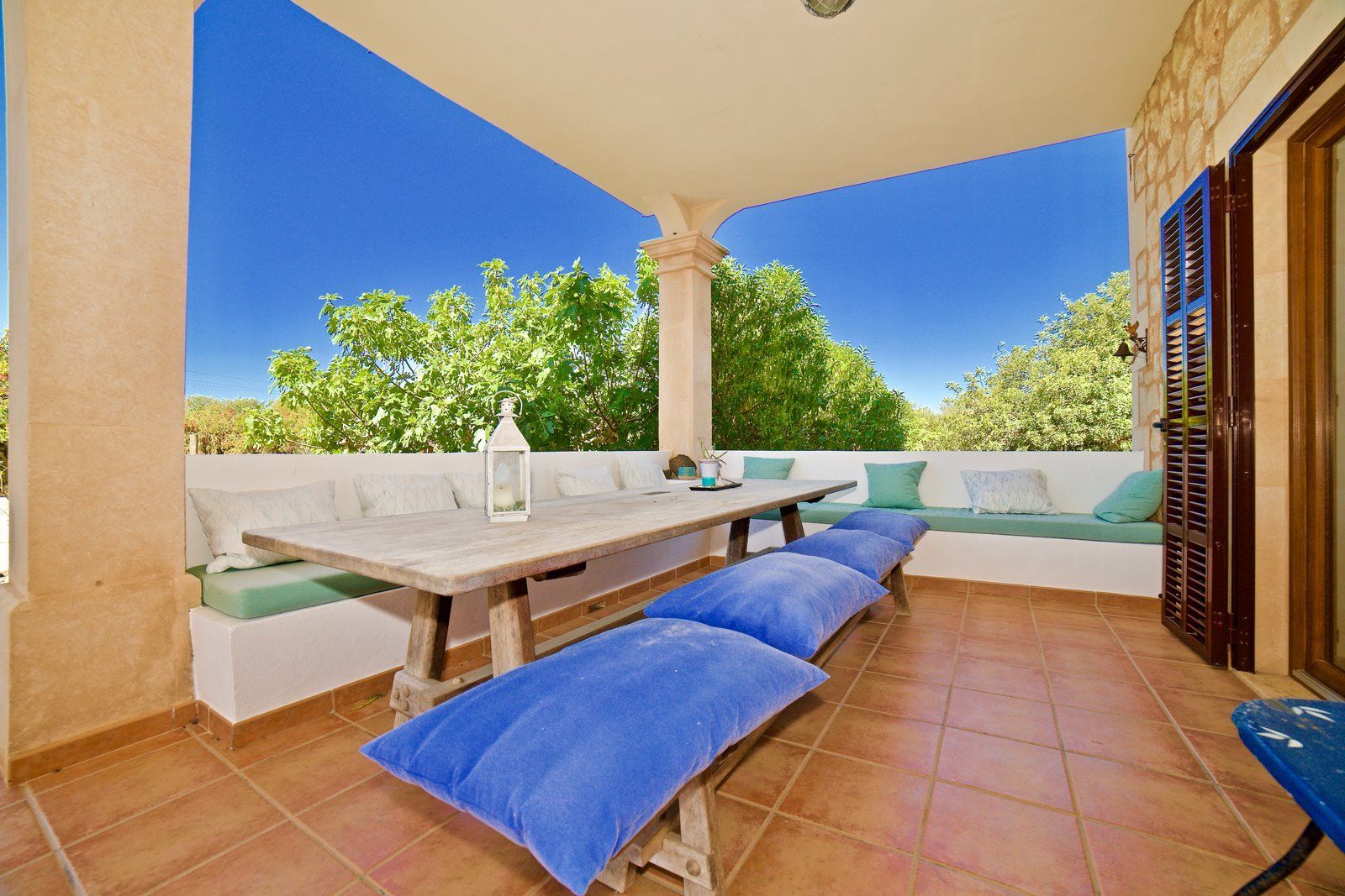 Casa de campo con piscina y vistas al mar en Es Llombards