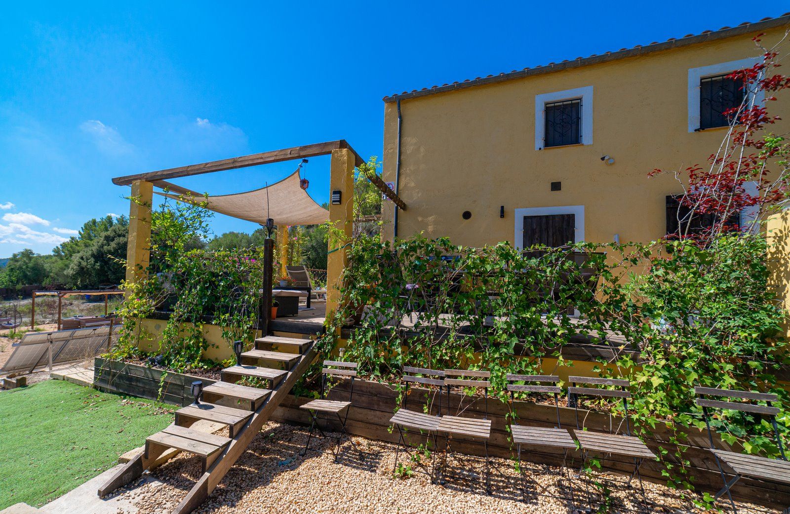 26-1222-Villasyfincasmallorca.jpg Casa de campo con piscina y vistas en Sineu, Mallorca