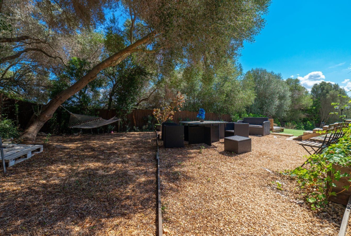 Casa de campo con piscina y vistas en Sineu, Mallorca