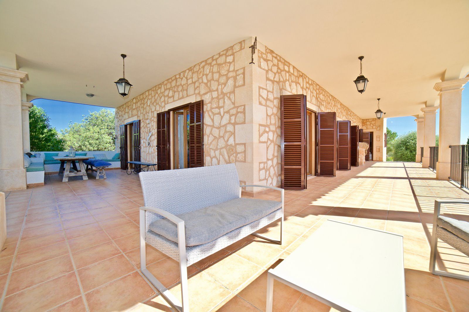 Casa de campo con piscina y vistas al mar en Es Llombards