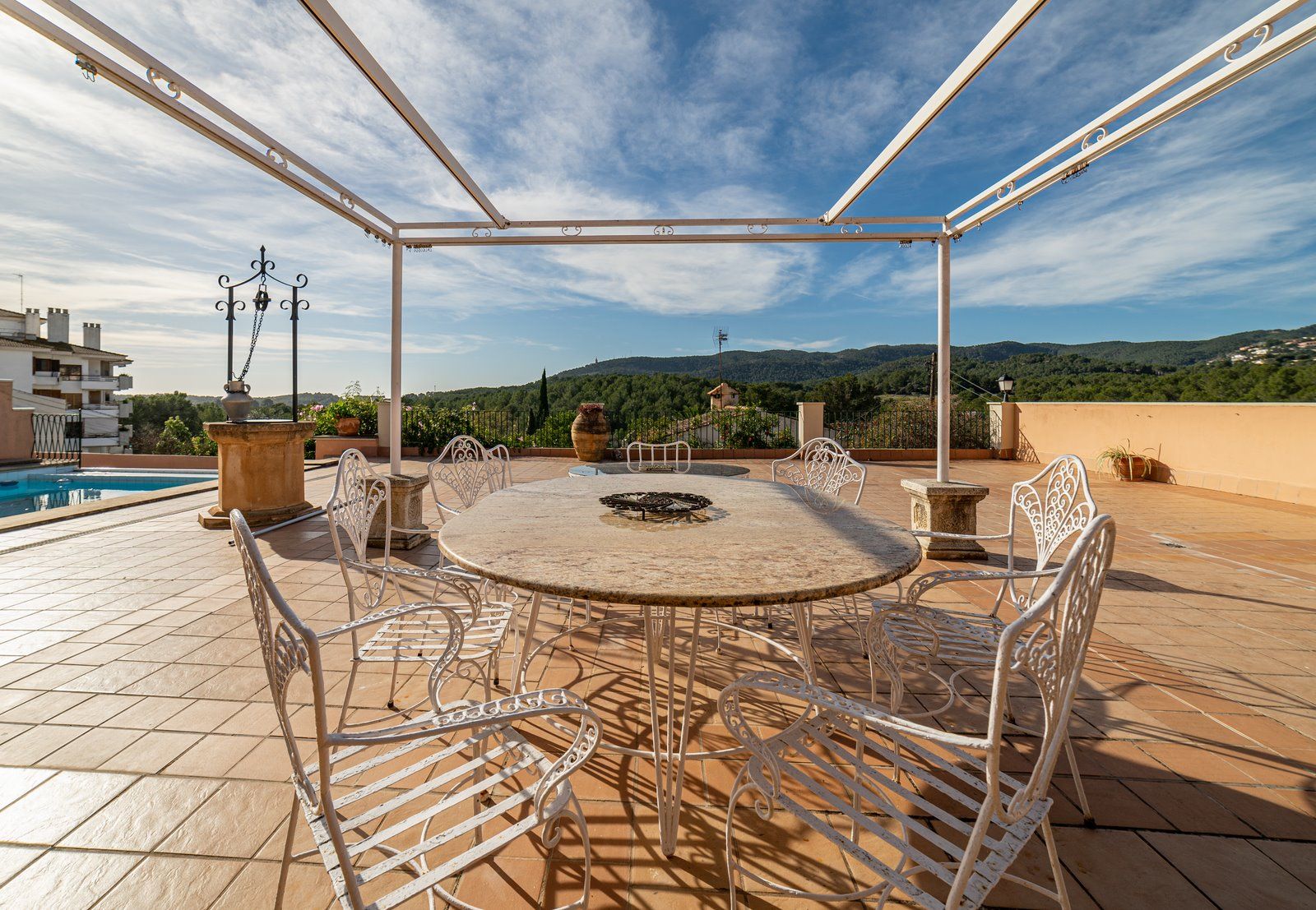 33-1240-Villasyfincasmallorca.jpg Casa familiar con piscina y vistas al Bosque de Bellver, Son Rapinya