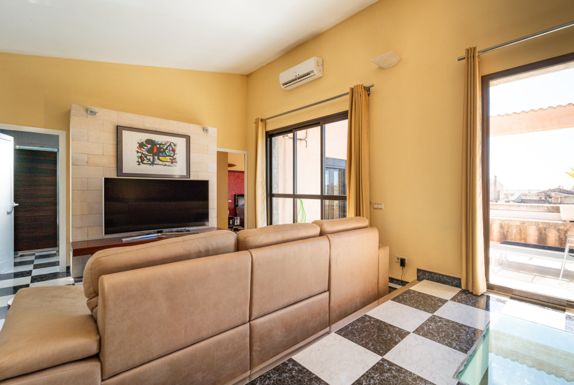 Casa de pueblo en Ses Salines con vistas al mar y garaje