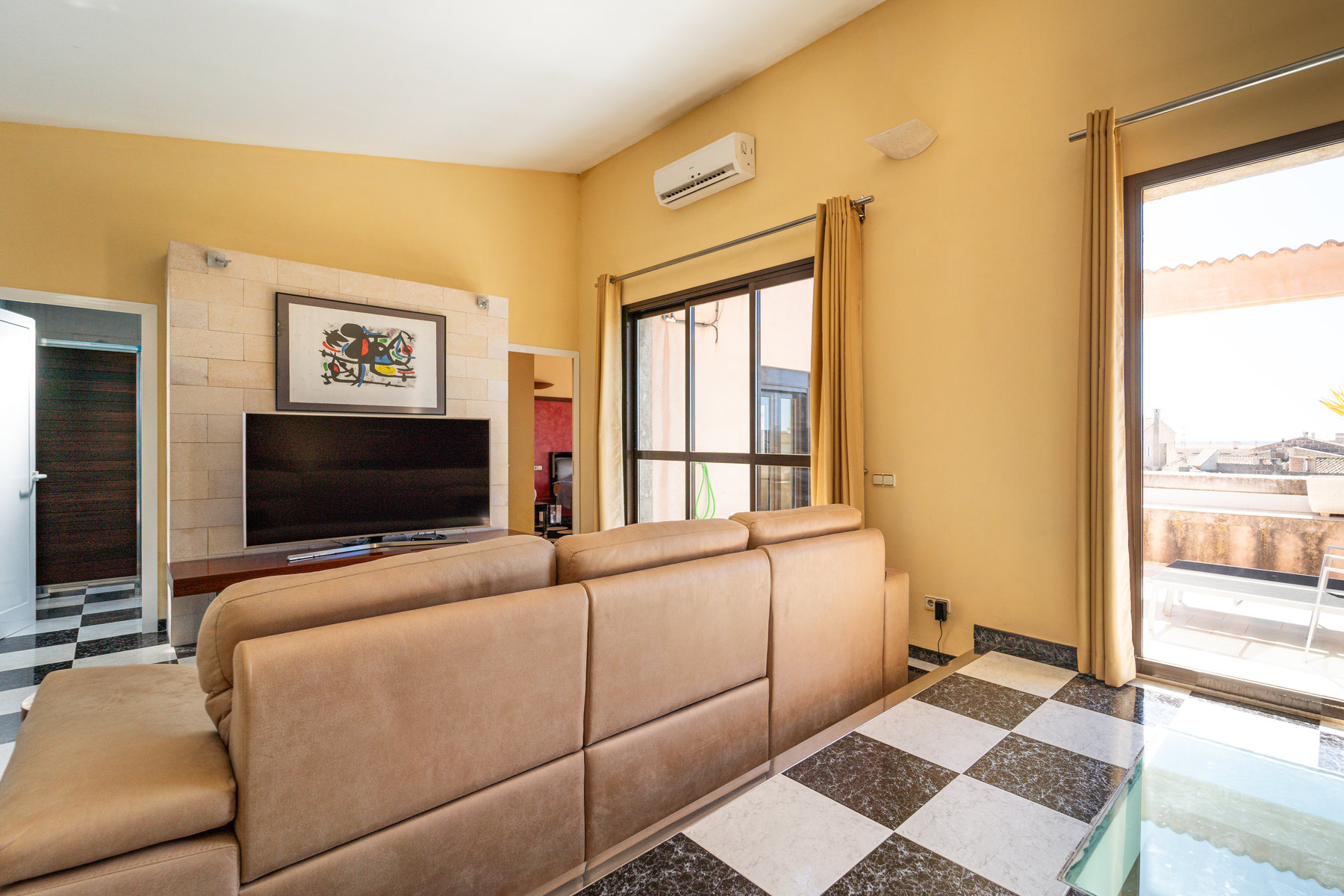 339-Townhouse-for-sale-in-Ses-Salines-with-sea-views-26.jpg Casa de pueblo en Ses Salines con vistas al mar y garaje