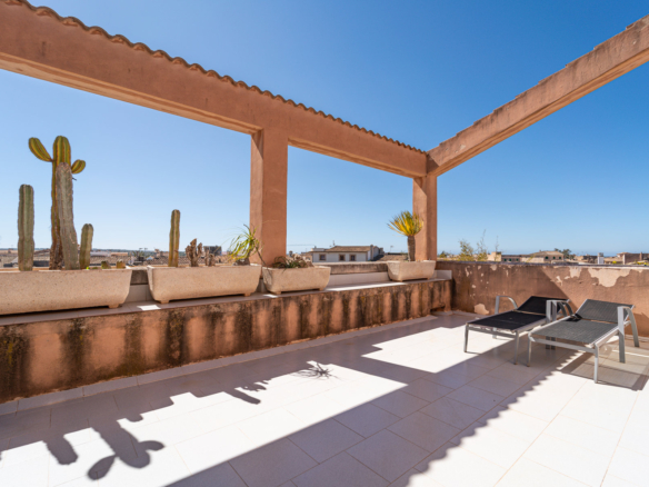 Casa de pueblo en Ses Salines con vistas al mar y garaje