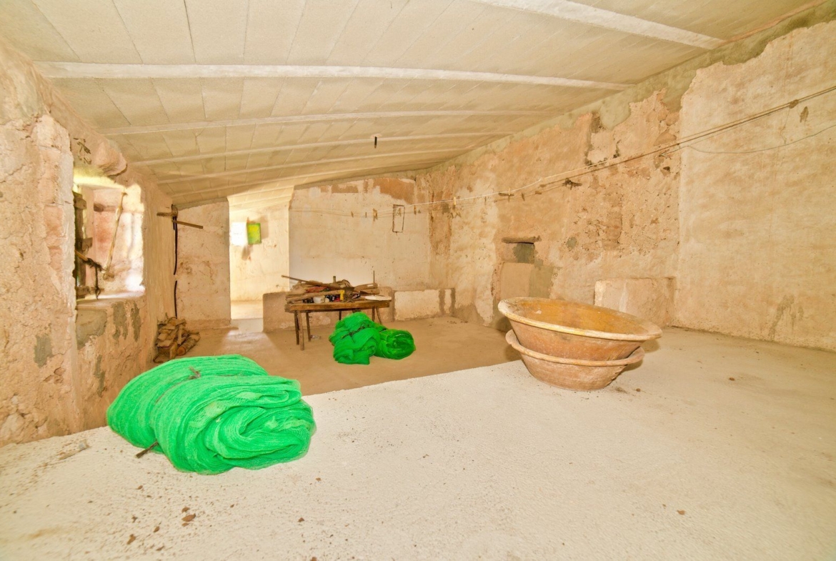 Casa de campo a renovar cerca de C'as Concos, Felanitx