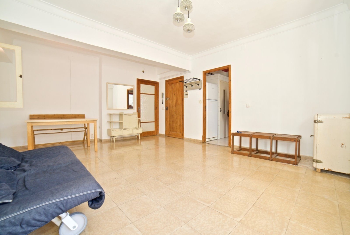 Piso con balcón junto a Jaime III en Palma de Mallorca