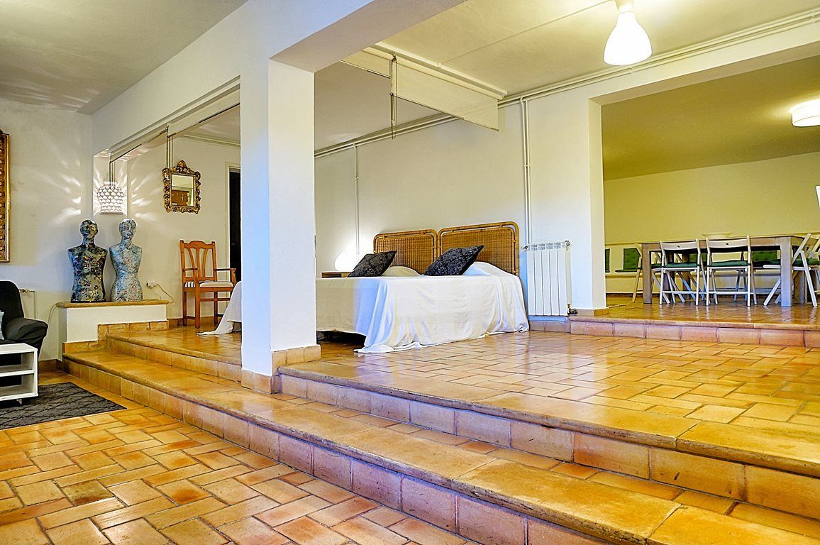 Villa con vistas y piscina en la Sierra de Tramuntana – Esporles