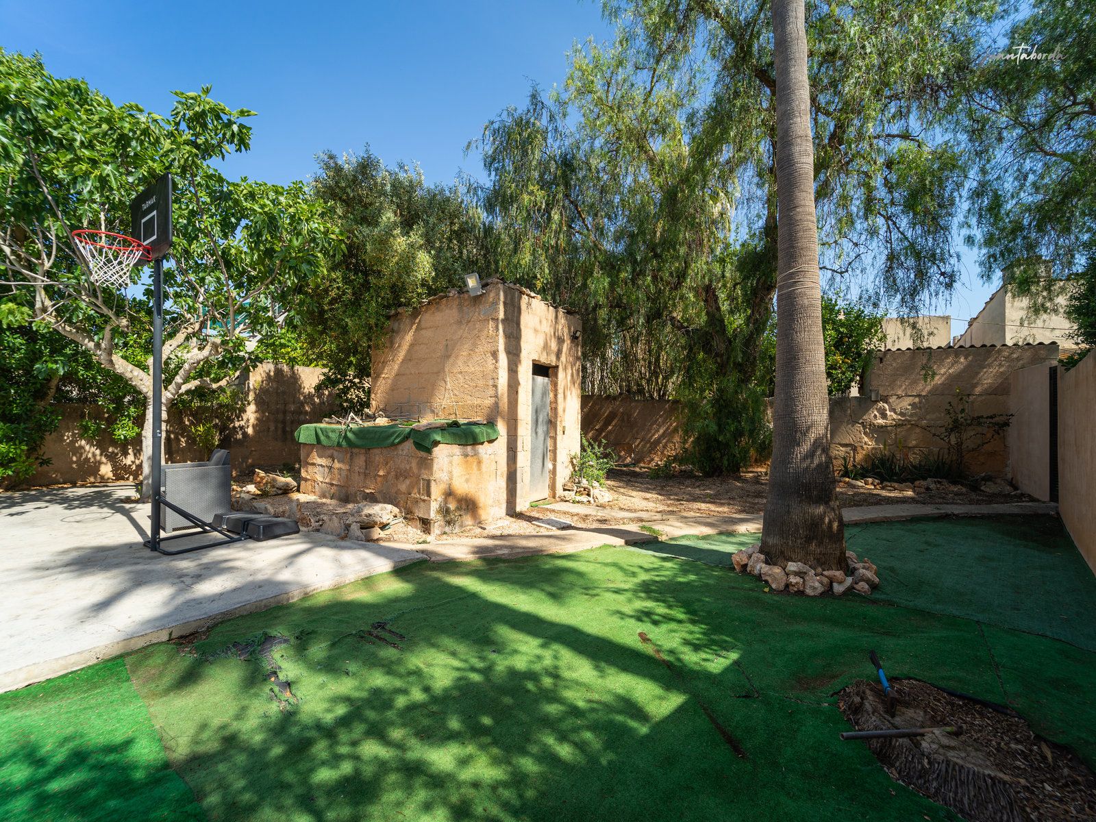 593-Casa-de-pueblo-en-venta-en-Ses-Salines-26.jpg Casa de pueblo en Ses Salines con gran terraza y jardín