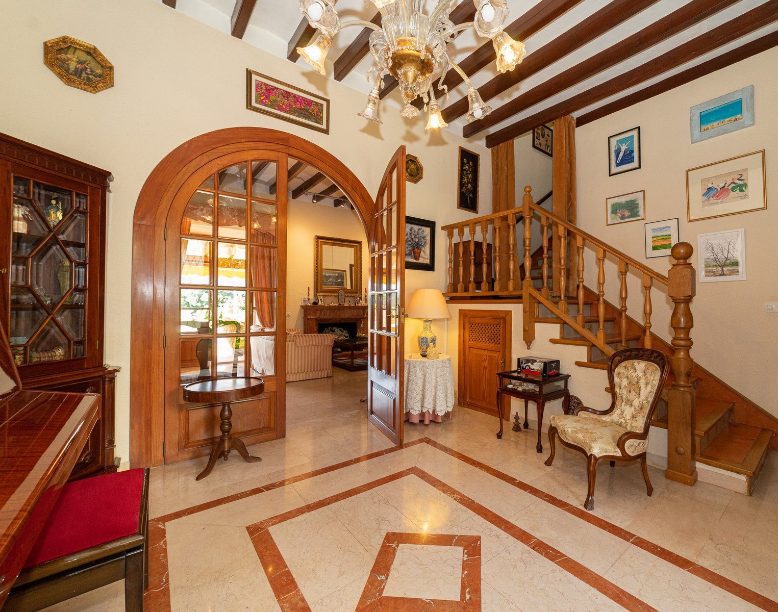 7-1240-Villasyfincasmallorca.jpg Casa familiar con piscina y vistas al Bosque de Bellver, Son Rapinya