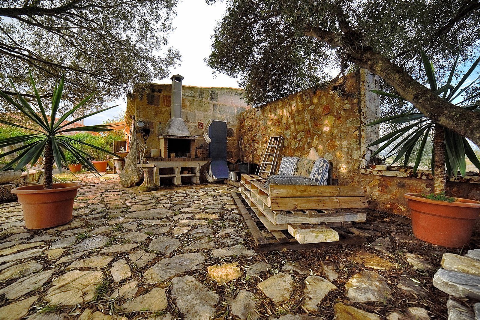 8-Villasyfincasmallorca-5.jpg Rustic Finca Near Campos, South Mallorca | 21,900 m² Land