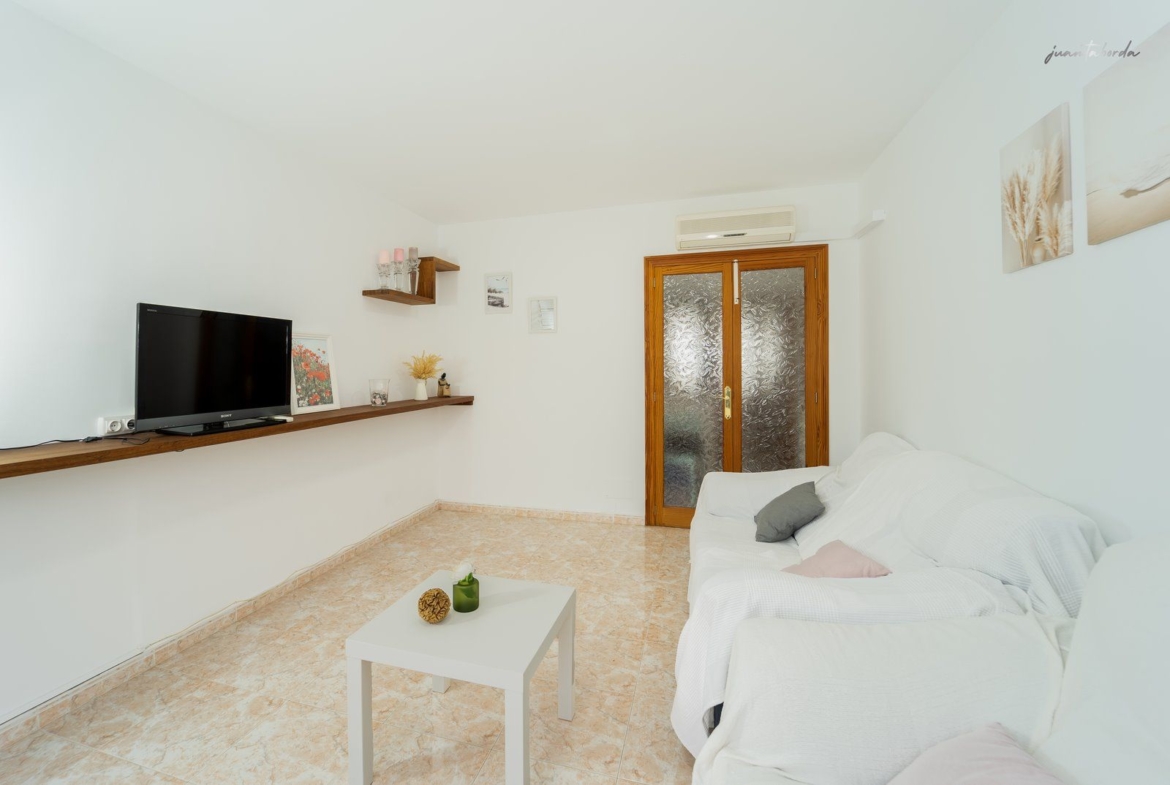 Piso con balcón a menos de 200 m del mar en Colonia de Sant Jordi