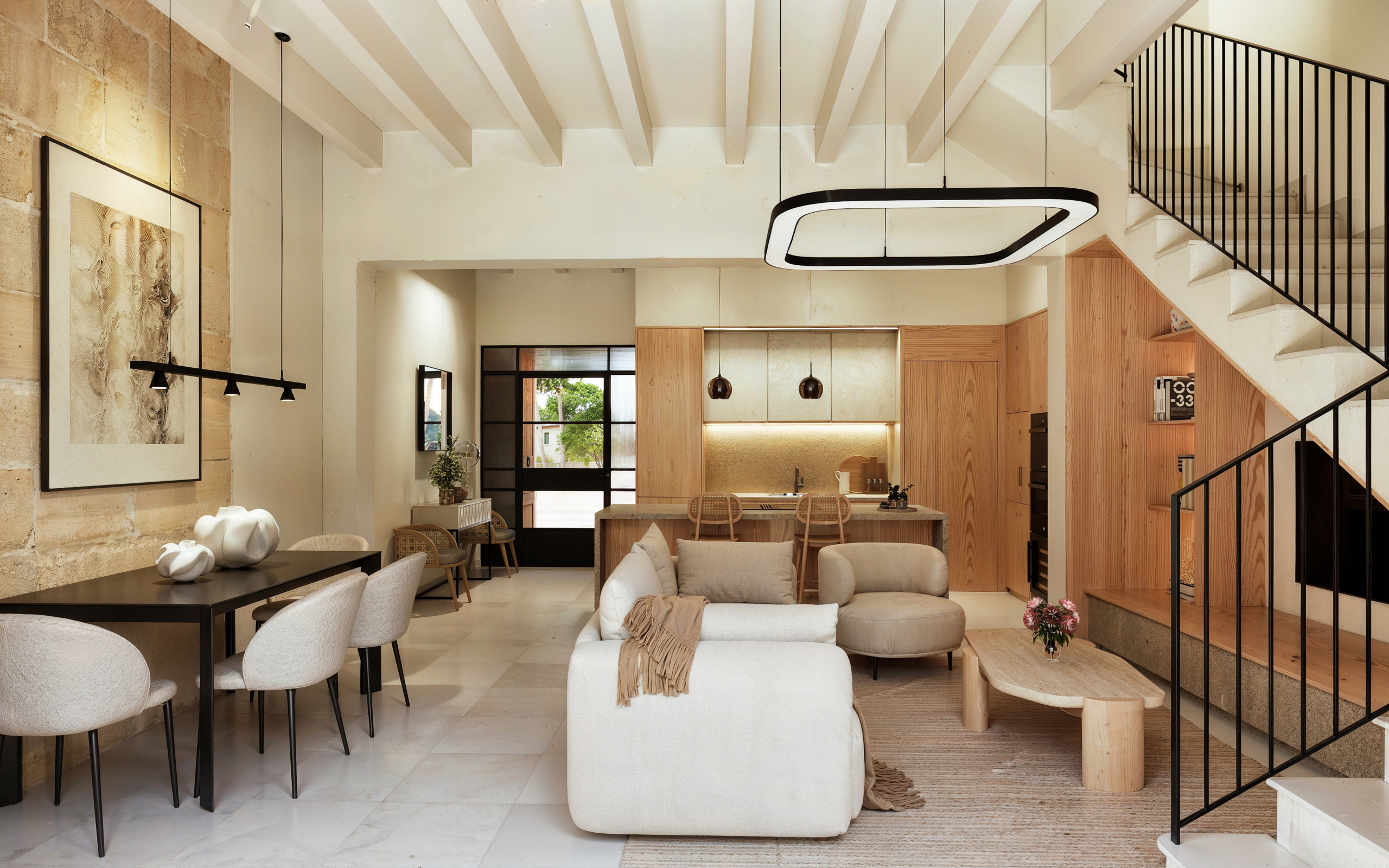 Casa de pueblo de obra nueva con piscina y rooftop en Ses Salines