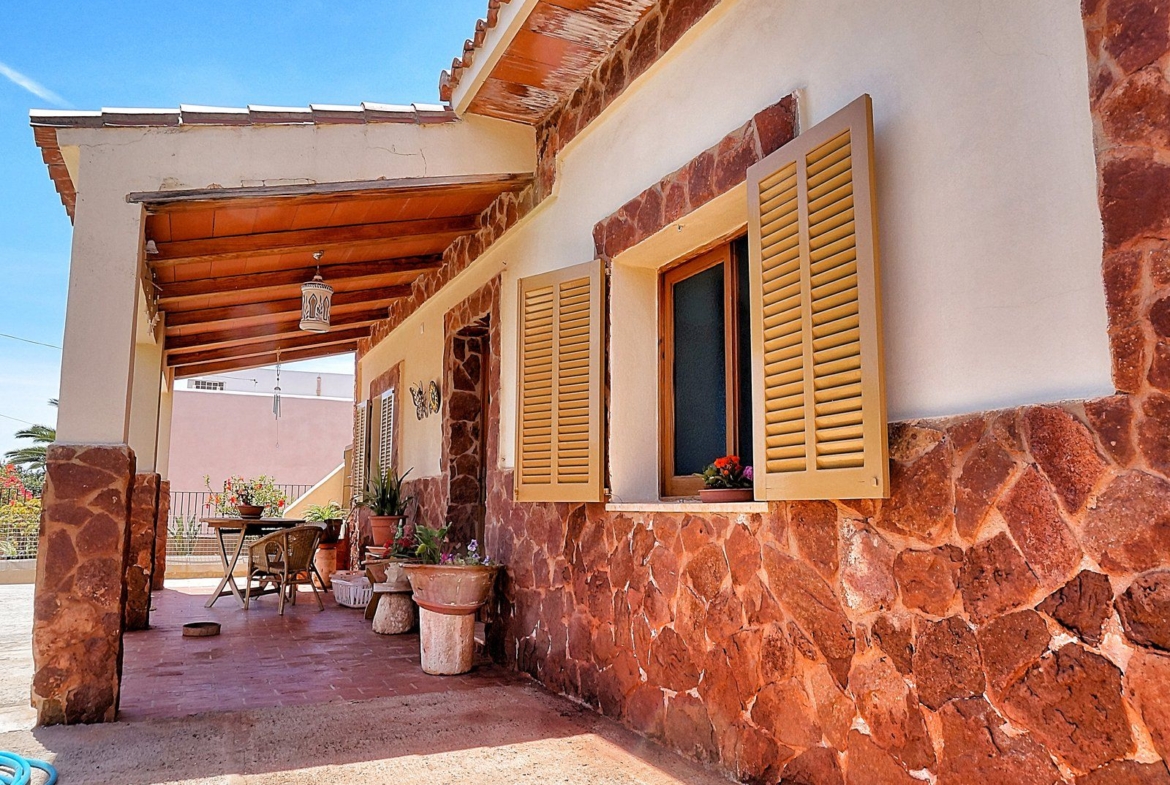 Villa con piscina en Santanyí a pasos de Cala Santanyí