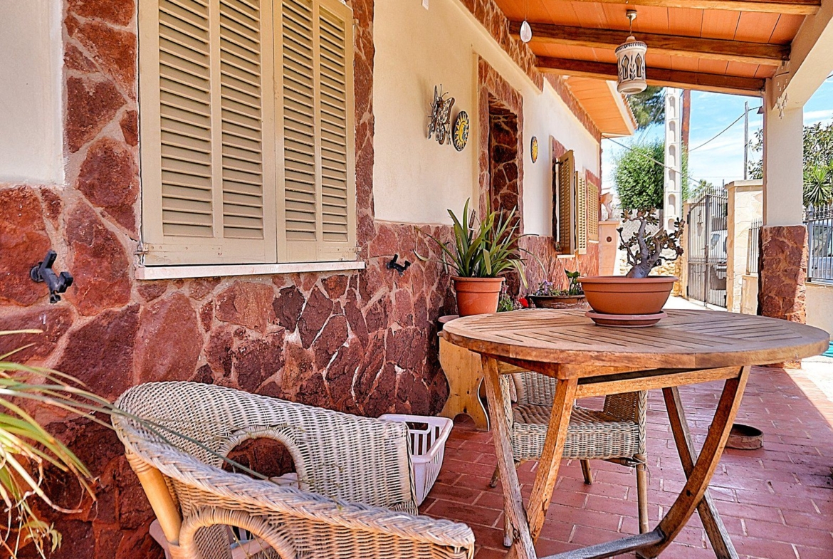 Villa con piscina en Santanyí a pasos de Cala Santanyí