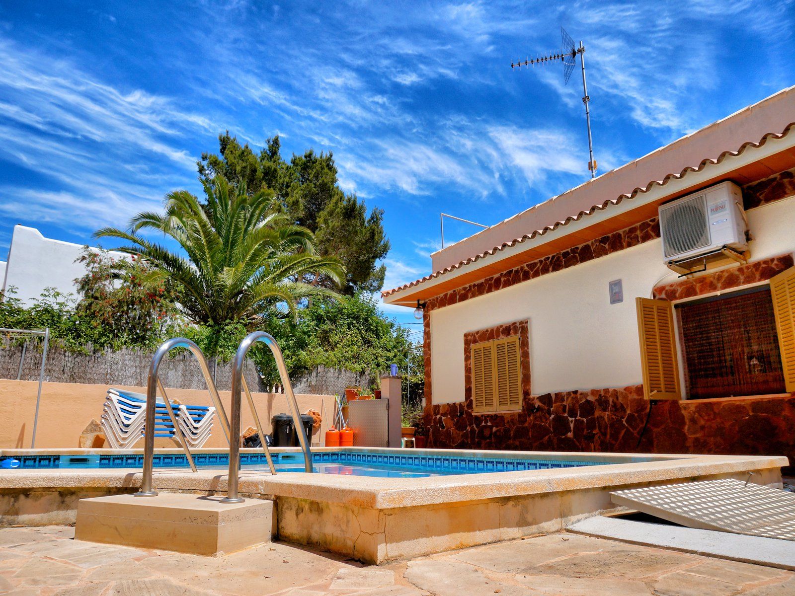 Villa con piscina en Santanyí a pasos de Cala Santanyí