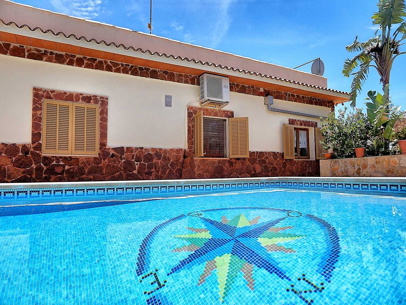 Villa con piscina en Santanyí a pasos de Cala Santanyí