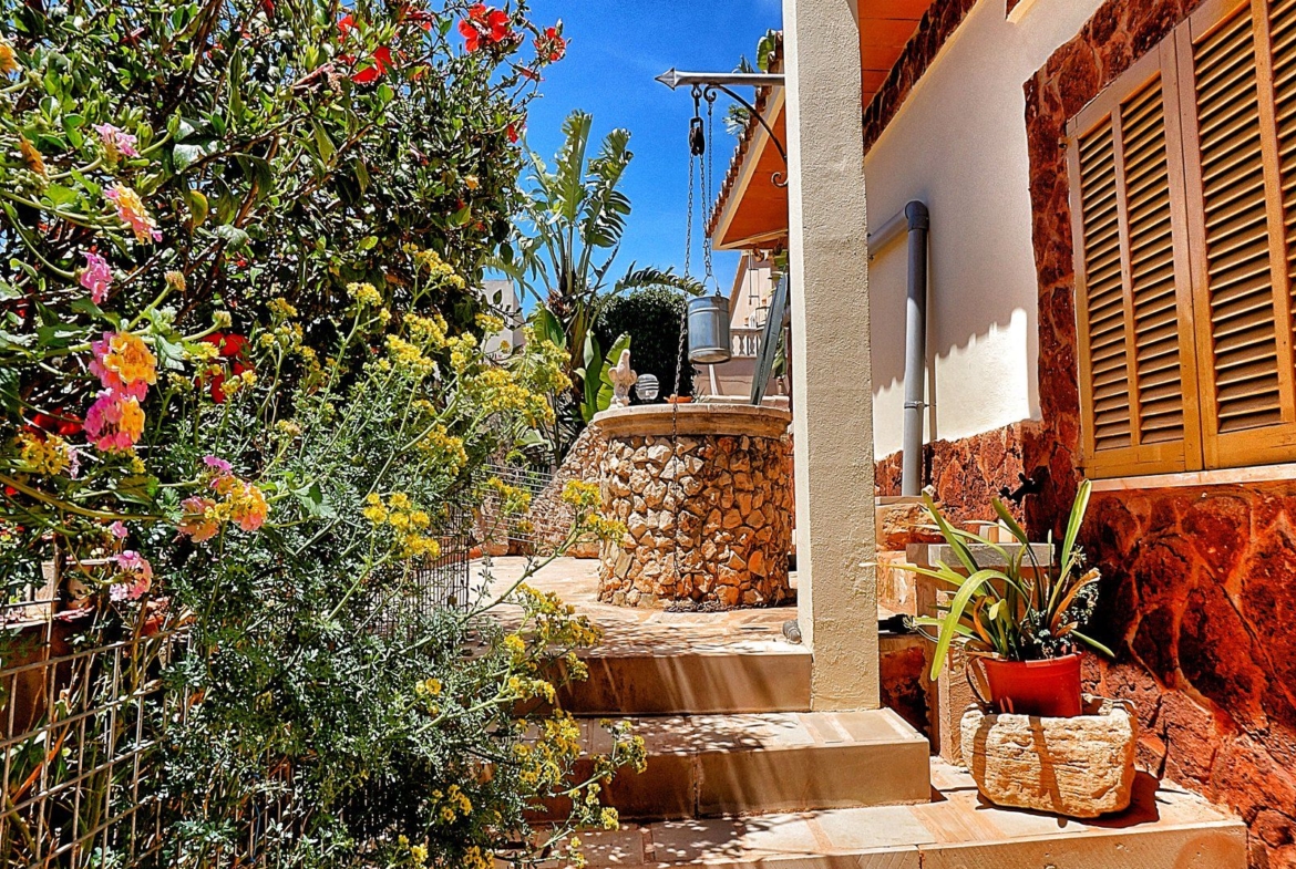 Villa con piscina en Santanyí a pasos de Cala Santanyí