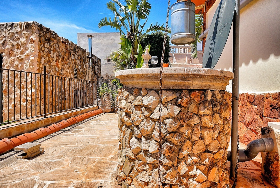 Villa con piscina en Santanyí a pasos de Cala Santanyí