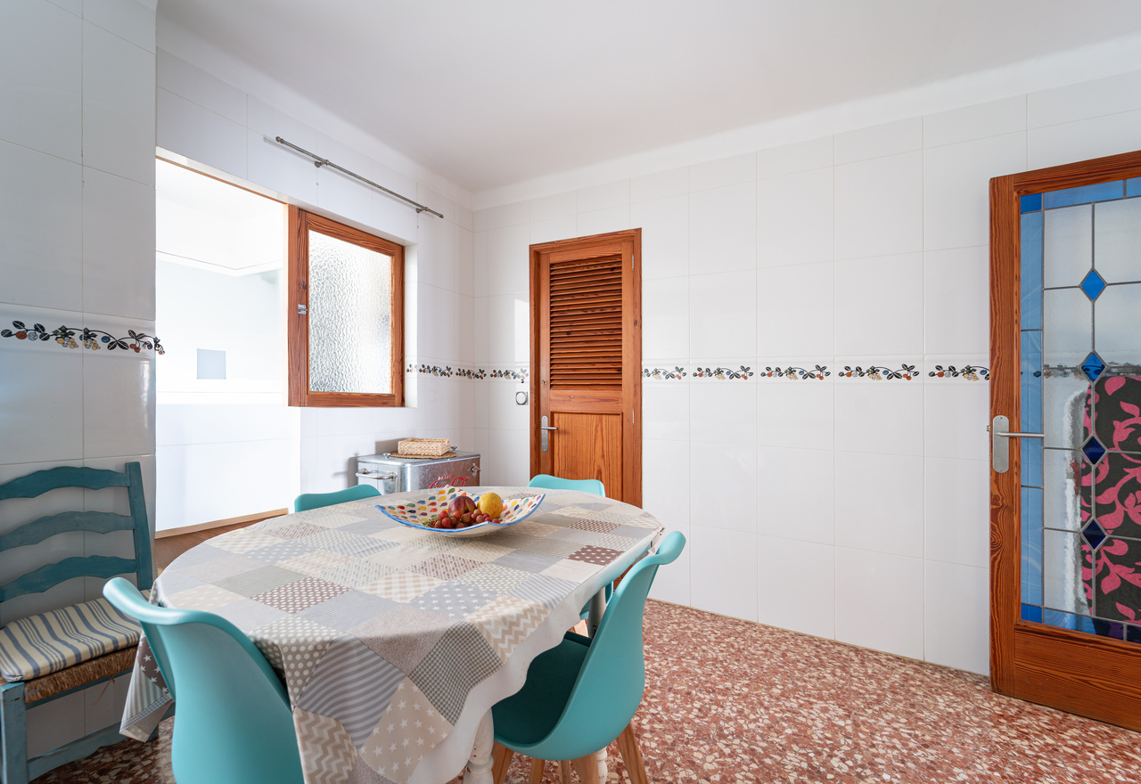 Front-line-apartment-to-rent-with-panoramic-sea-views-in-Sa-Rapita-14.jpg Piso en primera línea de mar en Sa Rápita con terraza y vistas