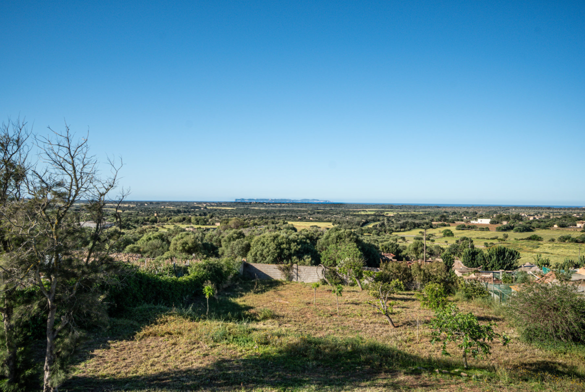 Casa con vistas al mar en Ses Salines: 418 m², 7 hab. y piscina