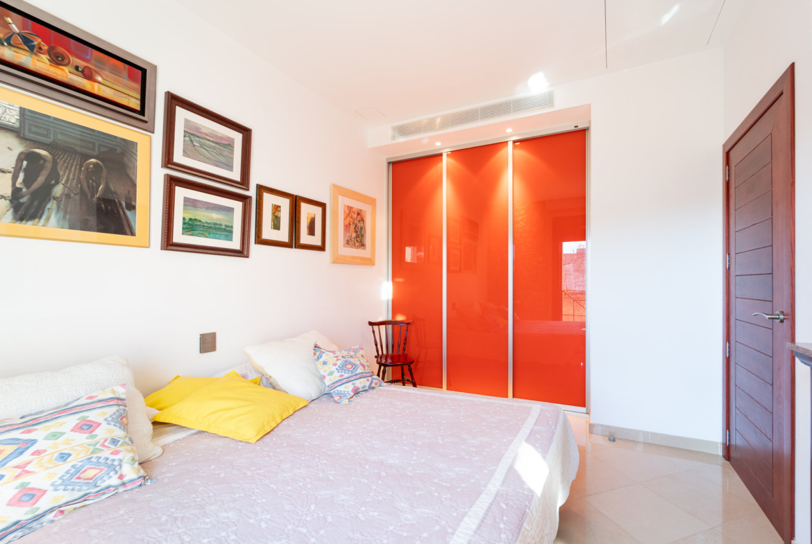Casa de pueblo única en Porreres — antiguo molino rehabilitado, 369 m², 3 plantas, ascensor