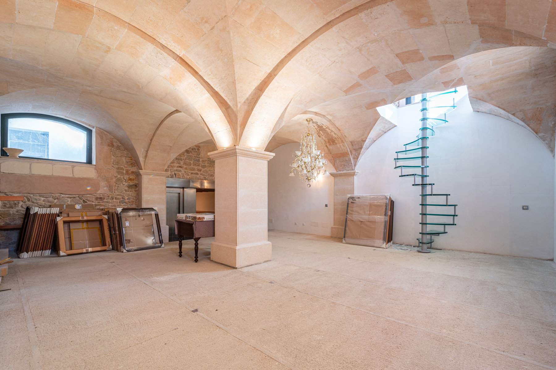 LWP2177.jpg Casa de pueblo única en Porreres — antiguo molino rehabilitado, 369 m², 3 plantas, ascensor